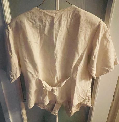 Ľanová blúzka s výšivkou, m