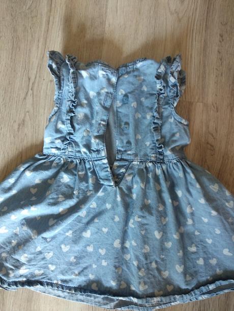 Srdieckove saty s volanikmi 74, pepco,74