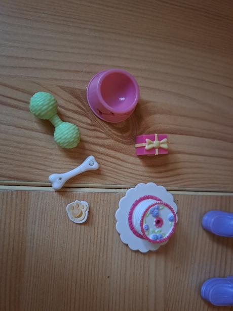 Barbie happy family midge and nikki 1st birthday, 