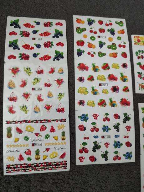 Vodolepky na nechty,