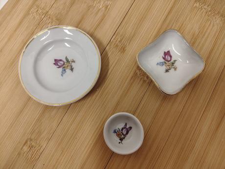 Vintage mini porcelán pre bábiky tulipán 3 ks 70.r,