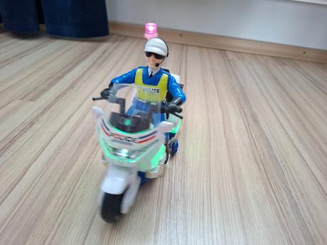 Policajná motorka so zvukmi a svetlami, 