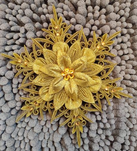 Špic na vianočný stromček vo forme vločky, 