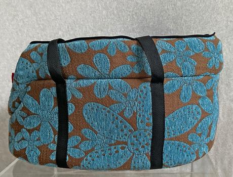 Prenosný pelech pre domáce zvieratko,