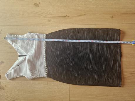 Spoločenské šaty, 38