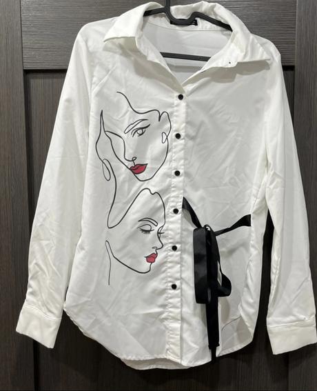 Atypická blúzka, s