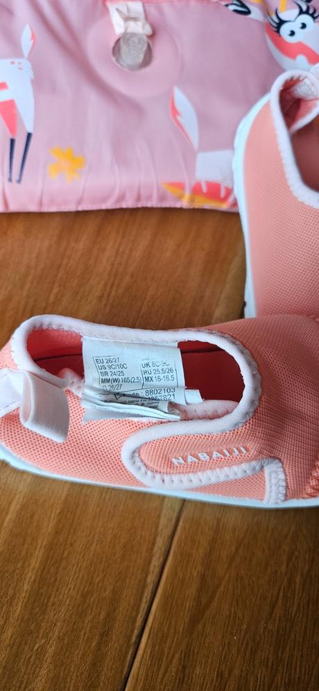 Set topánky a rukávniky do vody, decathlon,26