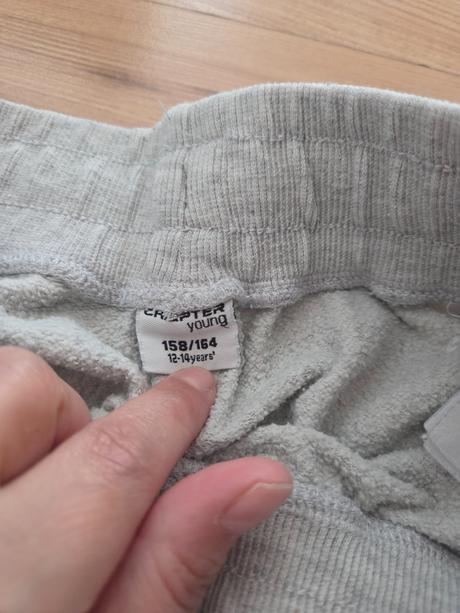 Tepláky 2ks, chapter young,158