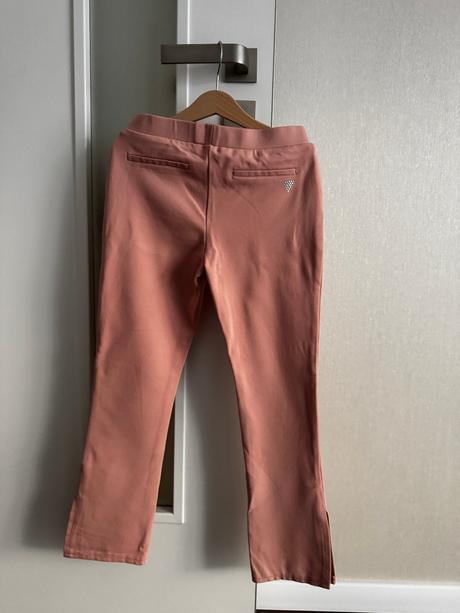 Štýlové staroružové nohavice guess s kamienkami, guess,140
