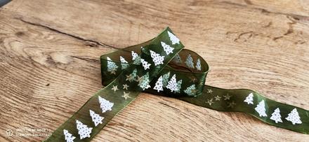 Ozdobná stuha 25 mm -organzová - stromčeky, 