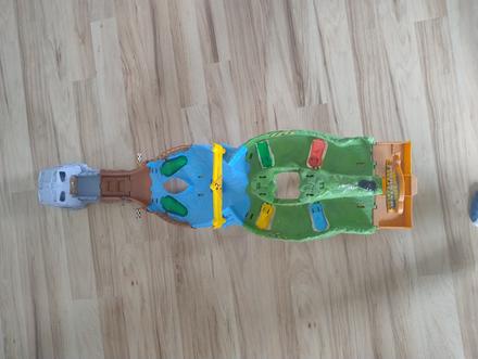 Hotwheels dráha monstertruck,