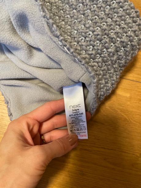 Cispka a rukavice next, next,104