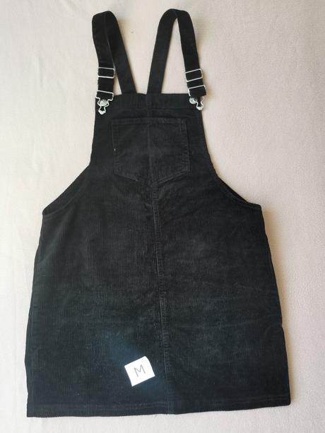 Menčestrova sukna na traky, esmara,m