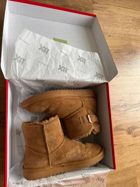 Kotnikove čižmy xti minim nosene, 38