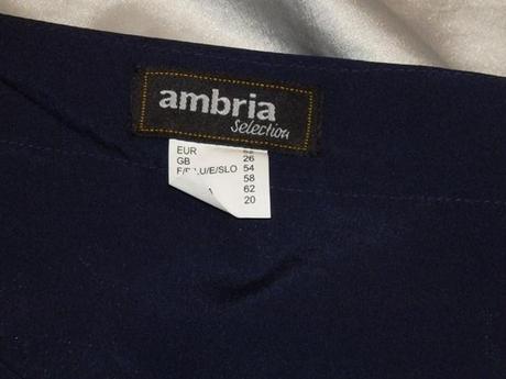 Kvalitná tmavomodrá tunika, 54