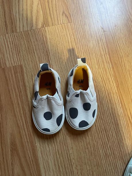 Guličkové topánočky nove, h&m,18