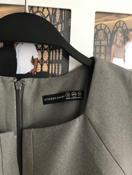 Šaty, atmosphere,40