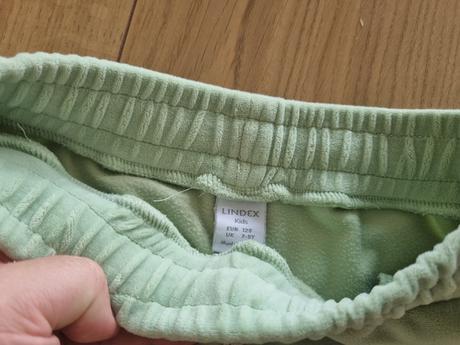 Luxusne lindex zamatove kratase 128 velkost, lindex,128