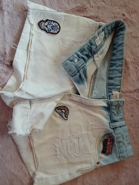 Sukna a krátke nohavice, 140–152