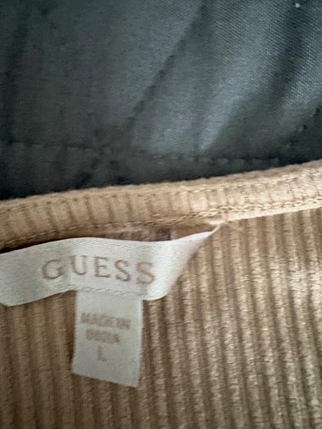 Hnedé tričko guess, guess,l