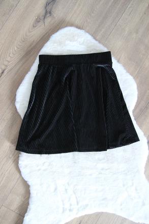 Čierna zamatová mini sukňa, xxs, xs