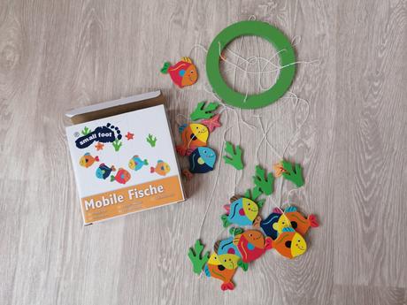 Small foot zvonkohra rybičky,