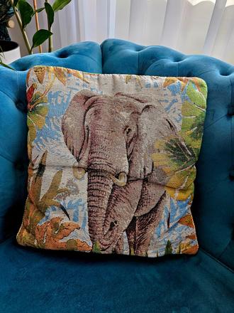 Dekoračný vankúš slon,