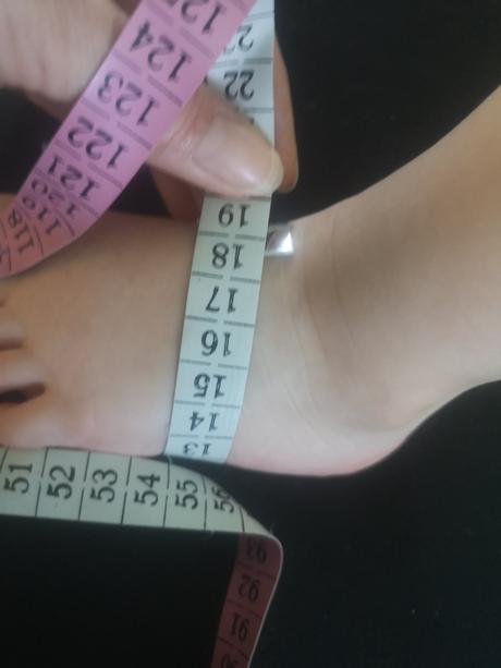 Dievčenské tenisky v.25, 25