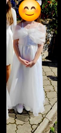 Šaty na prvé sväté prijímanie, 152