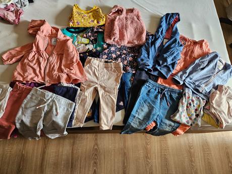 Balík oblečenia pre dievčatko 74-80, 68–80