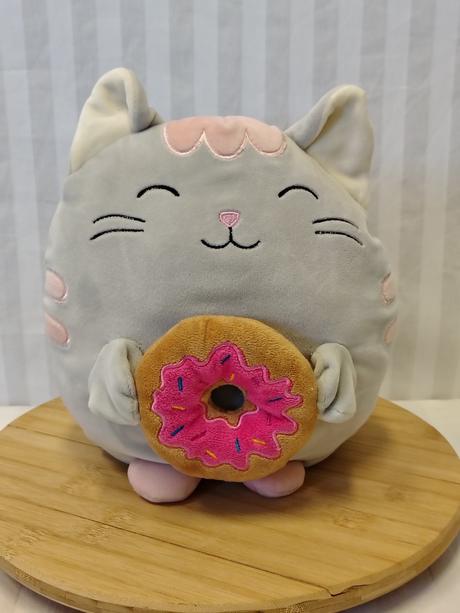 Plyšová mačička pusheen s donutom, 28 cm,