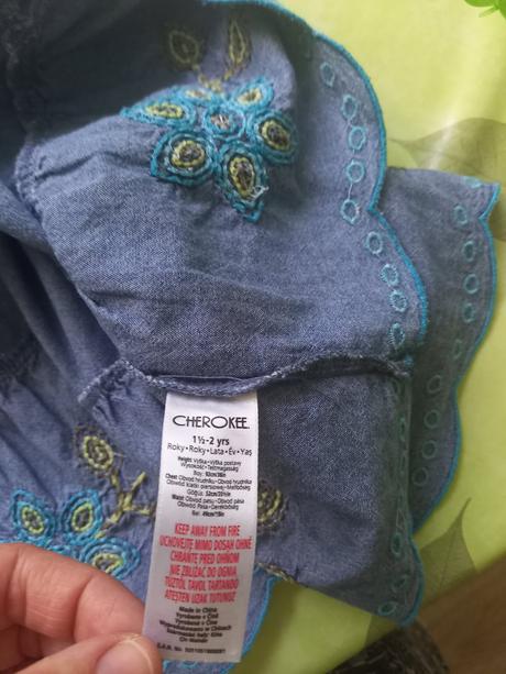 Riflove šaty, cherokee,104