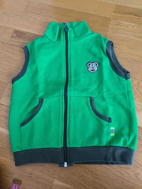 Vesta modelko, modelko,110