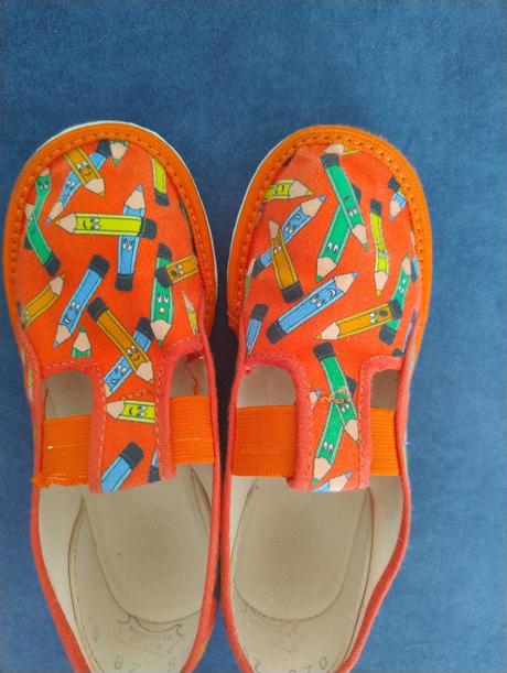 Papuče s pastelkami, deichmann,28