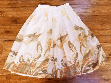 Letná ľahká sukňa, m