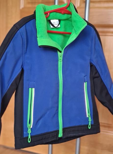 Softshelova vetrovka, 110