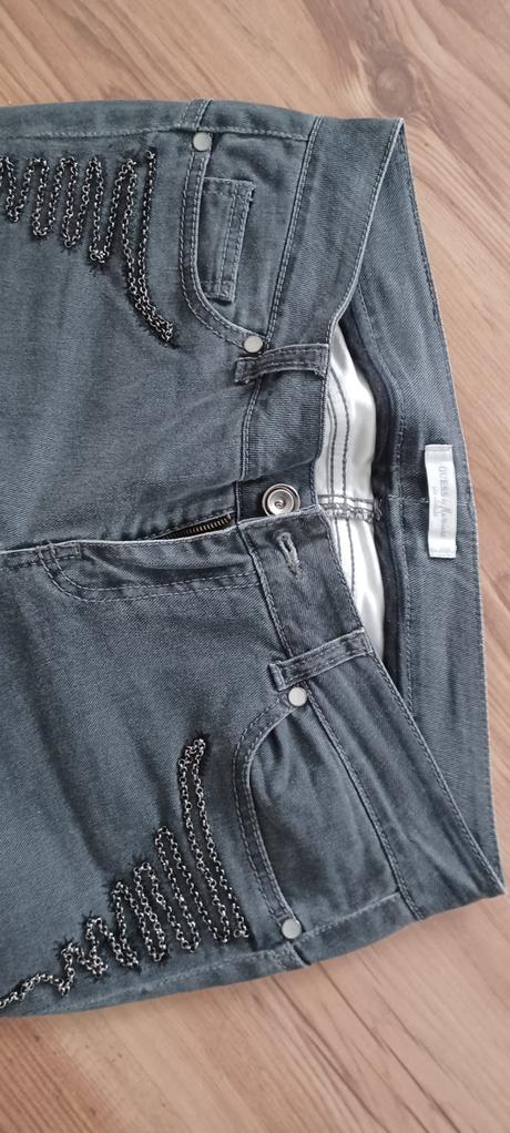 Rifle guess by marciano m, guess,m