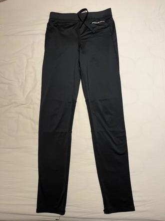 Športove leginy, 146