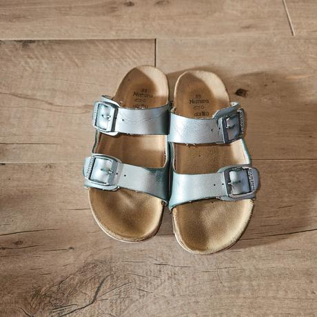 Domaca dievcenska obuv, 33