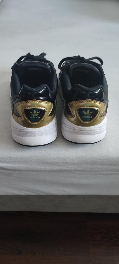 Krásne dámske tenisky adidas, adidas,39