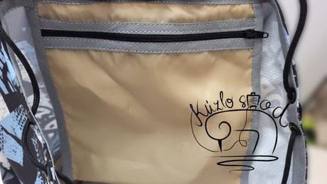 Batôžtek s mnohými reflexnými pásmi, 