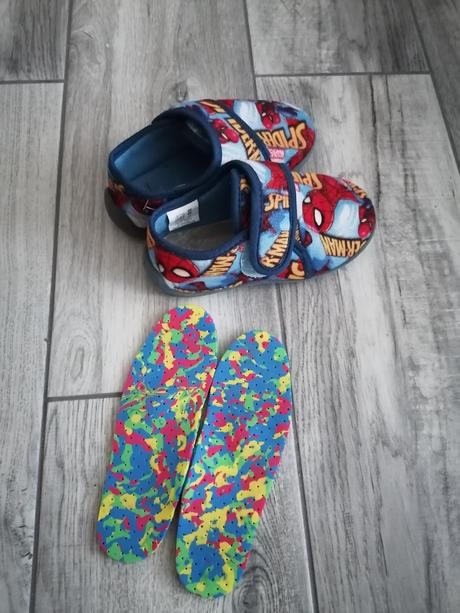 Teplé papučky spiderman - 28 + ortopedické vložky, 28