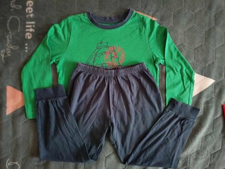 - pyžamo -, lupilu,98