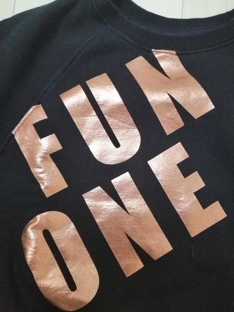 Mikina pre dievčatka zara čierno zlata vel. 152, zara,152