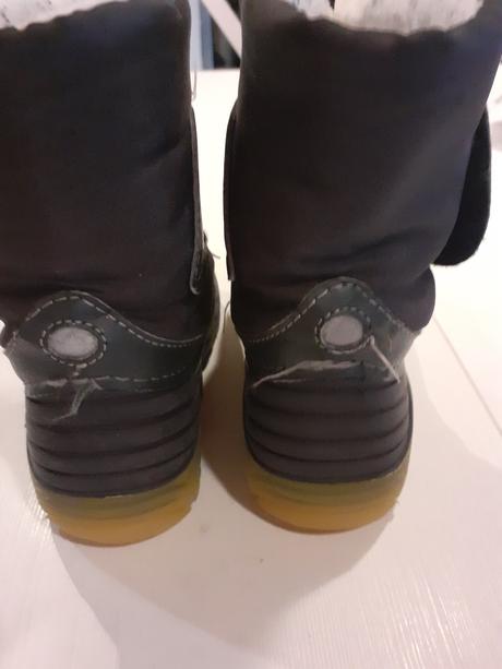 Snehulky blikajúce, lupilu,25