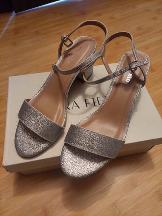 Strieborné sandálky vel.39, 39