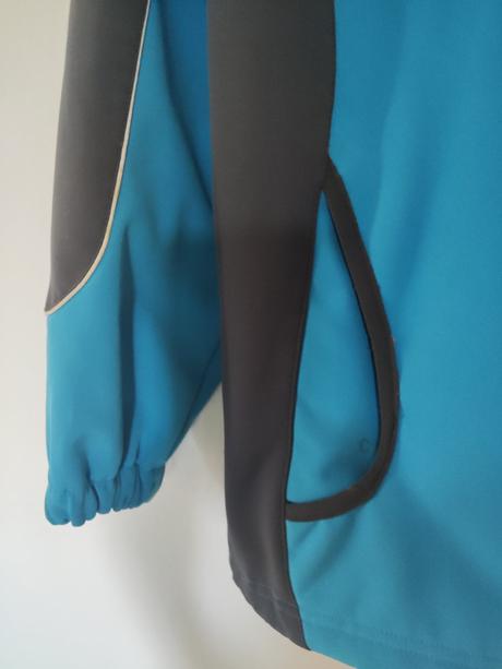 Softvelová bunda, hi-tec,146