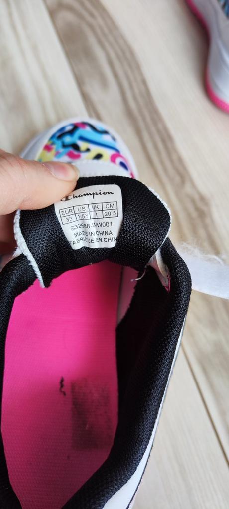 Tenisky, champion,33