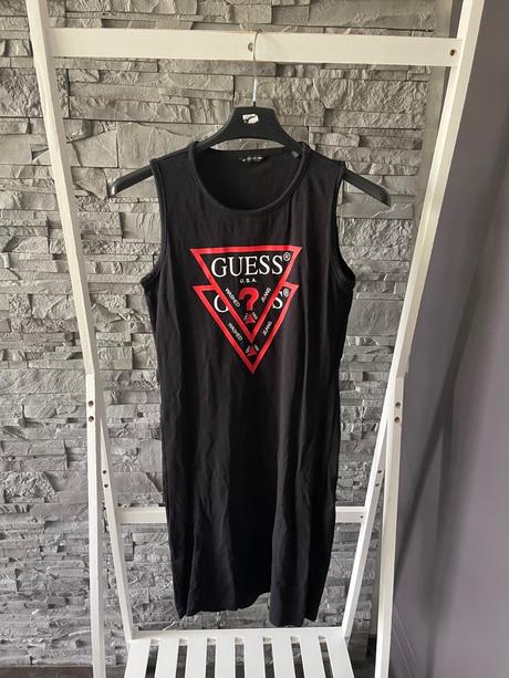 Guess v.xs-s, guess,xs