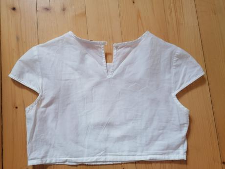 Madeirova bluzka cropp top, clockhouse,34